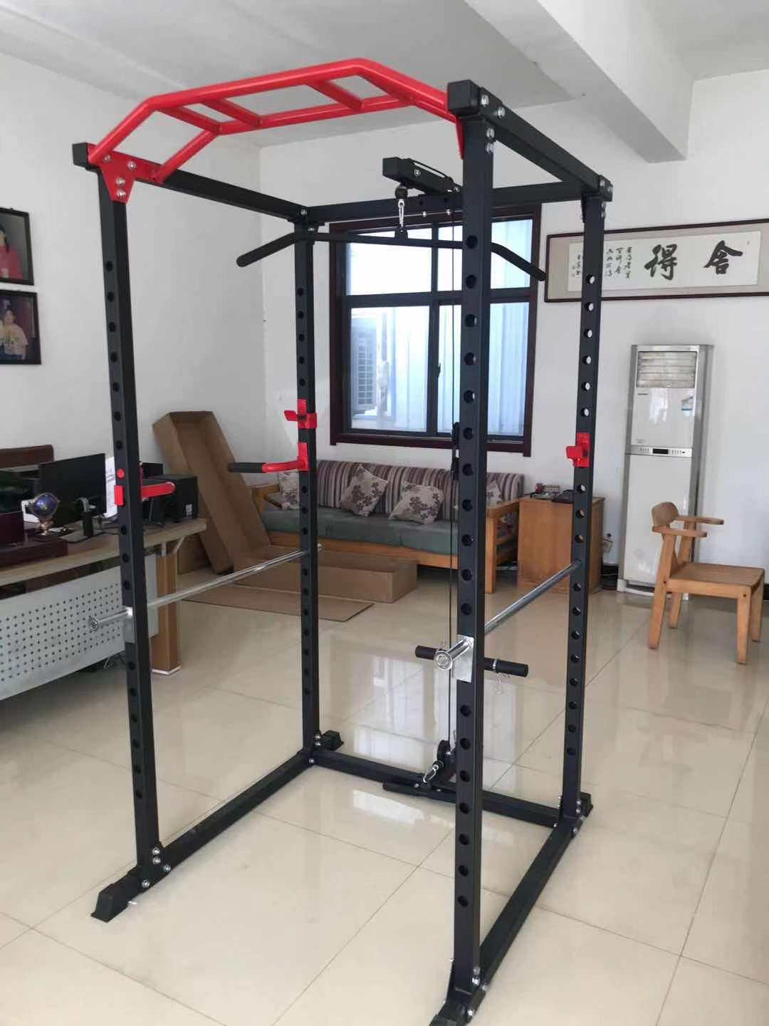 Moderne fitnessapparatuur voor - Home Gym Smith recensie en prijs